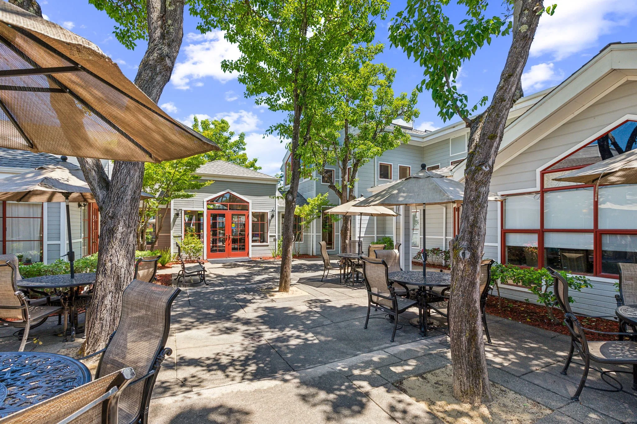 COGIR OF SONOMA SENIOR LIVING