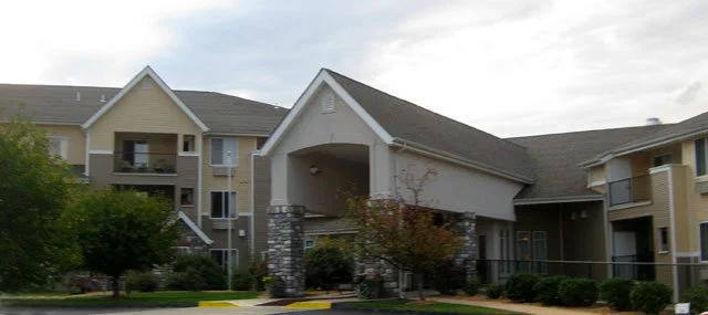 COLLEGE VIEW MANOR