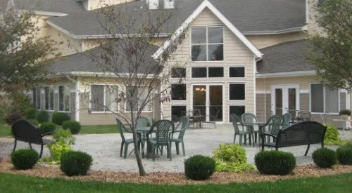 COLLEGE VIEW MANOR