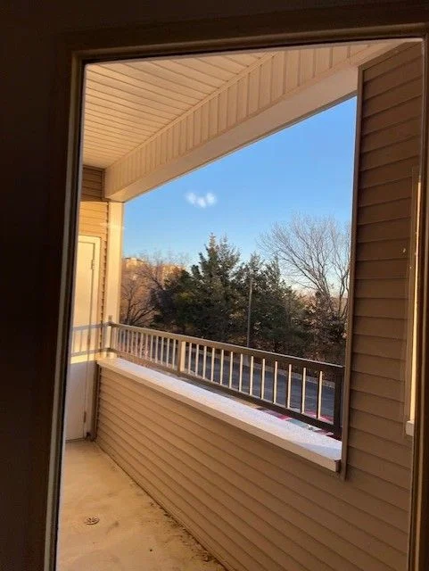 COLLEGE VIEW MANOR