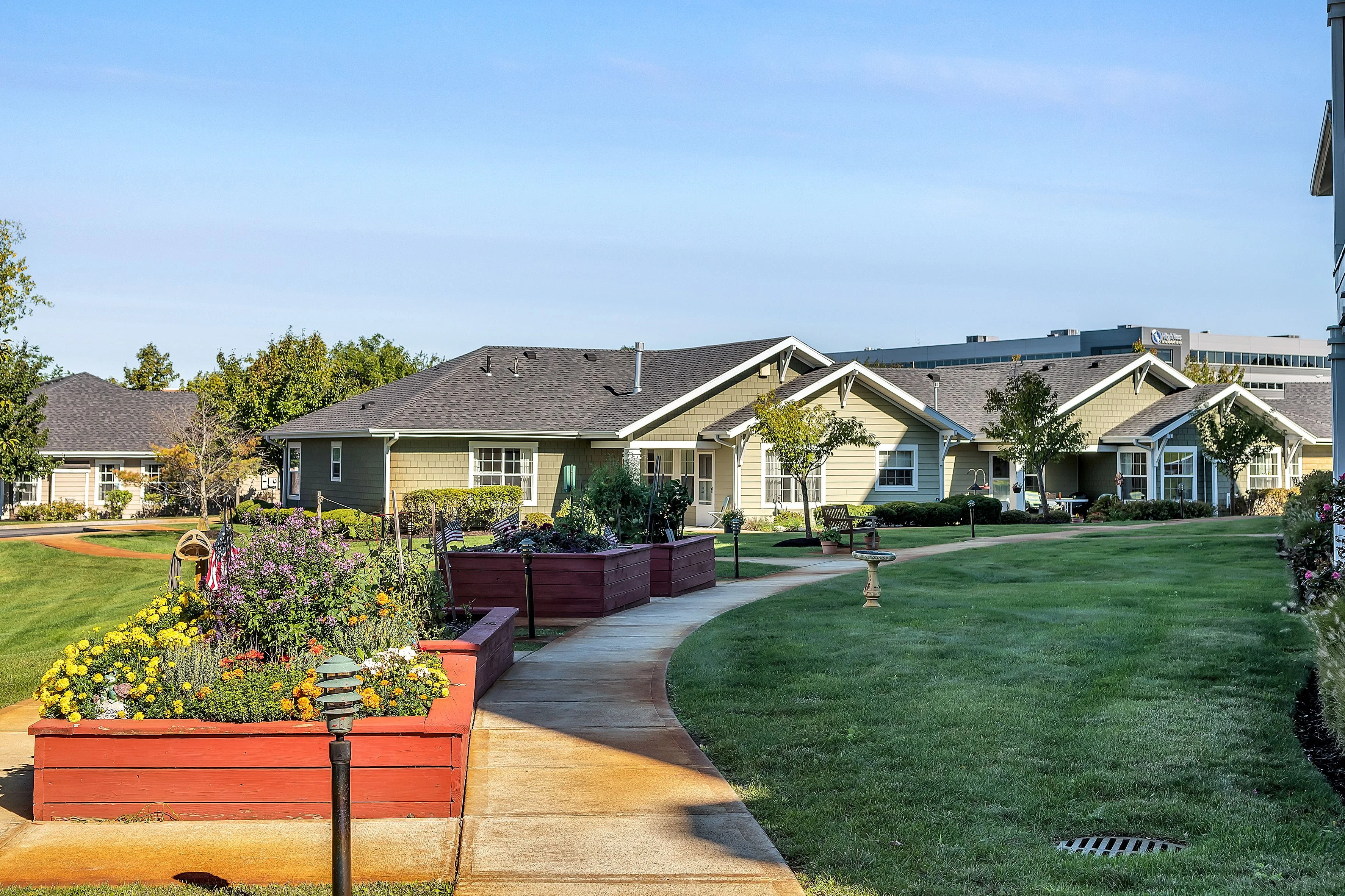COLONIAL GARDENS GRACIOUS RETIREMENT LIVING