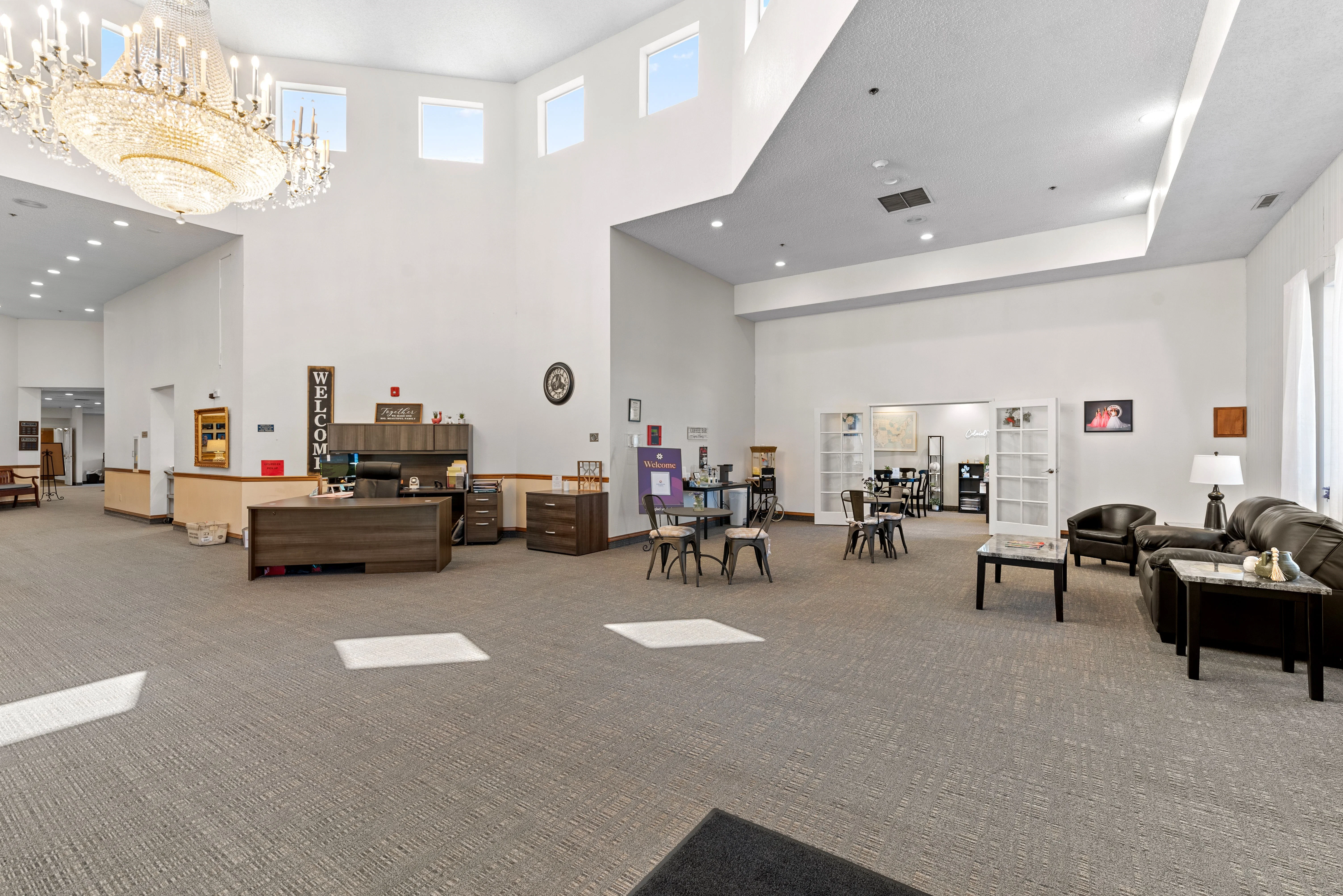 COLONIAL VISTA SENIOR LIVING