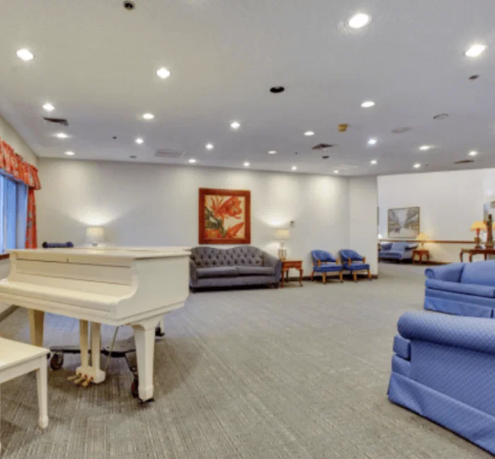 COLONIAL VISTA SENIOR LIVING