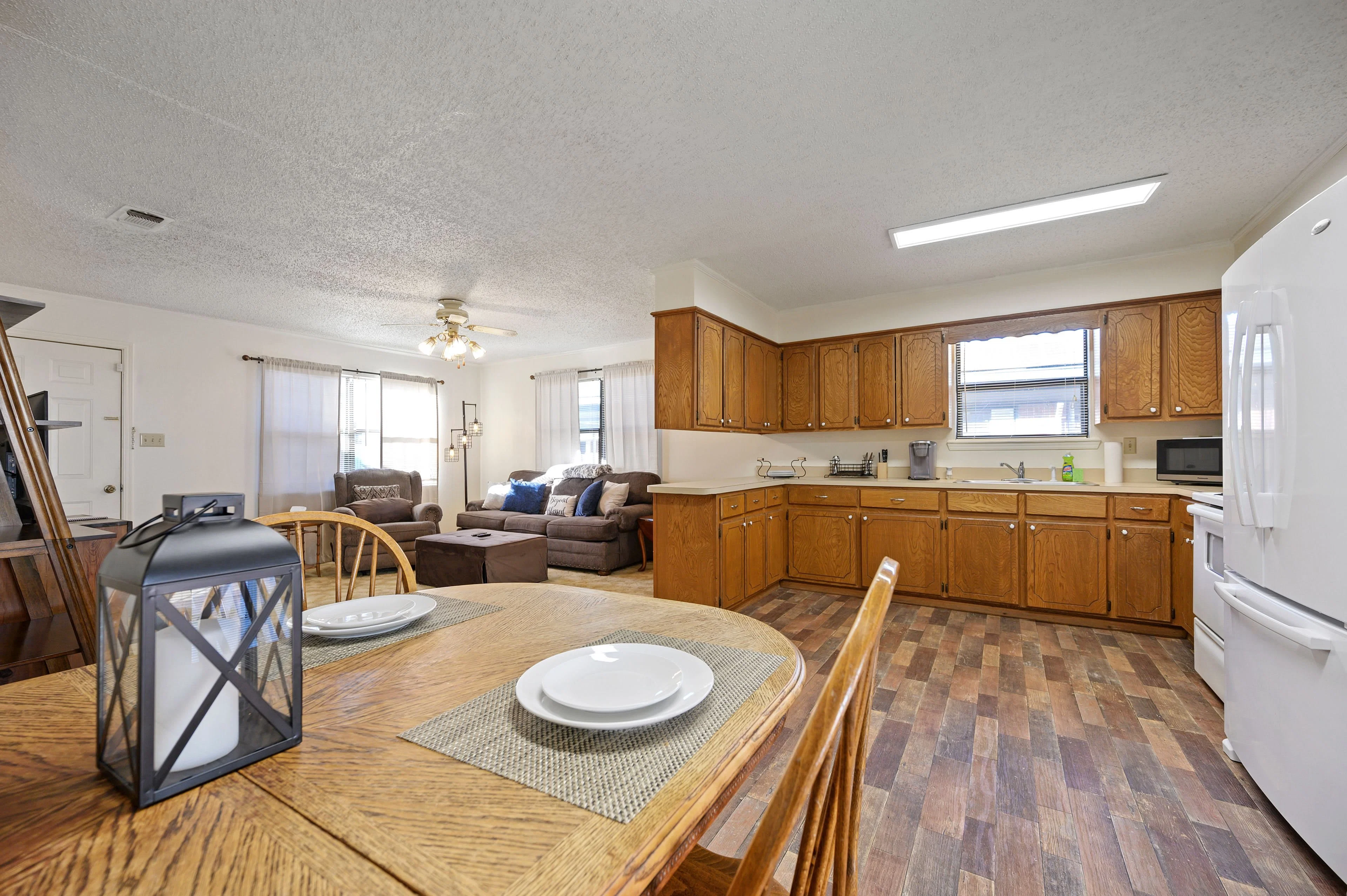 Colonial Lodge Senior Living