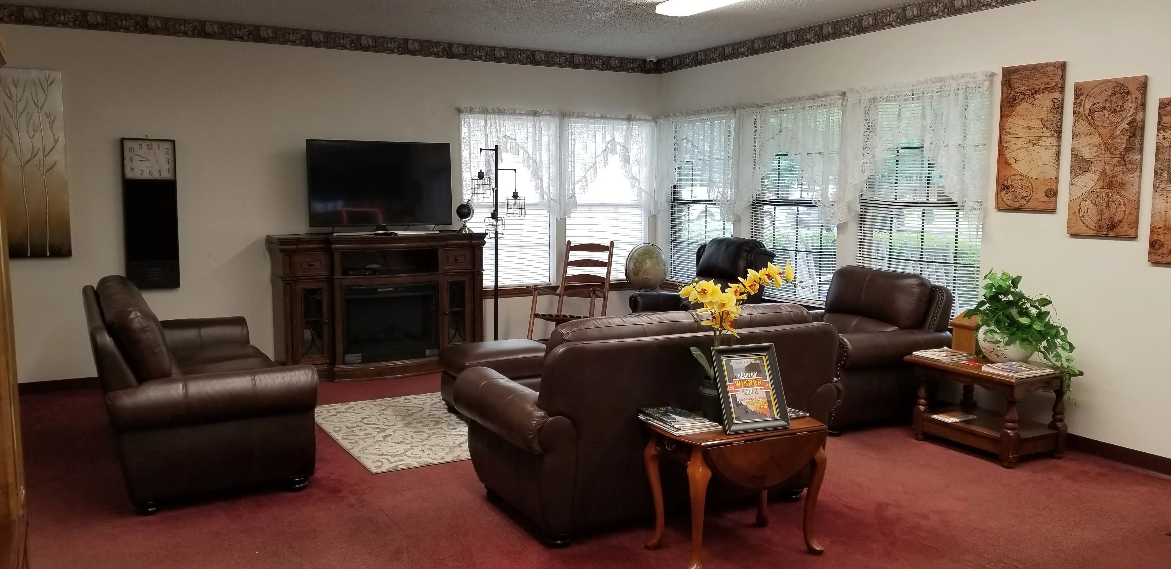 Colonial Lodge Senior Living