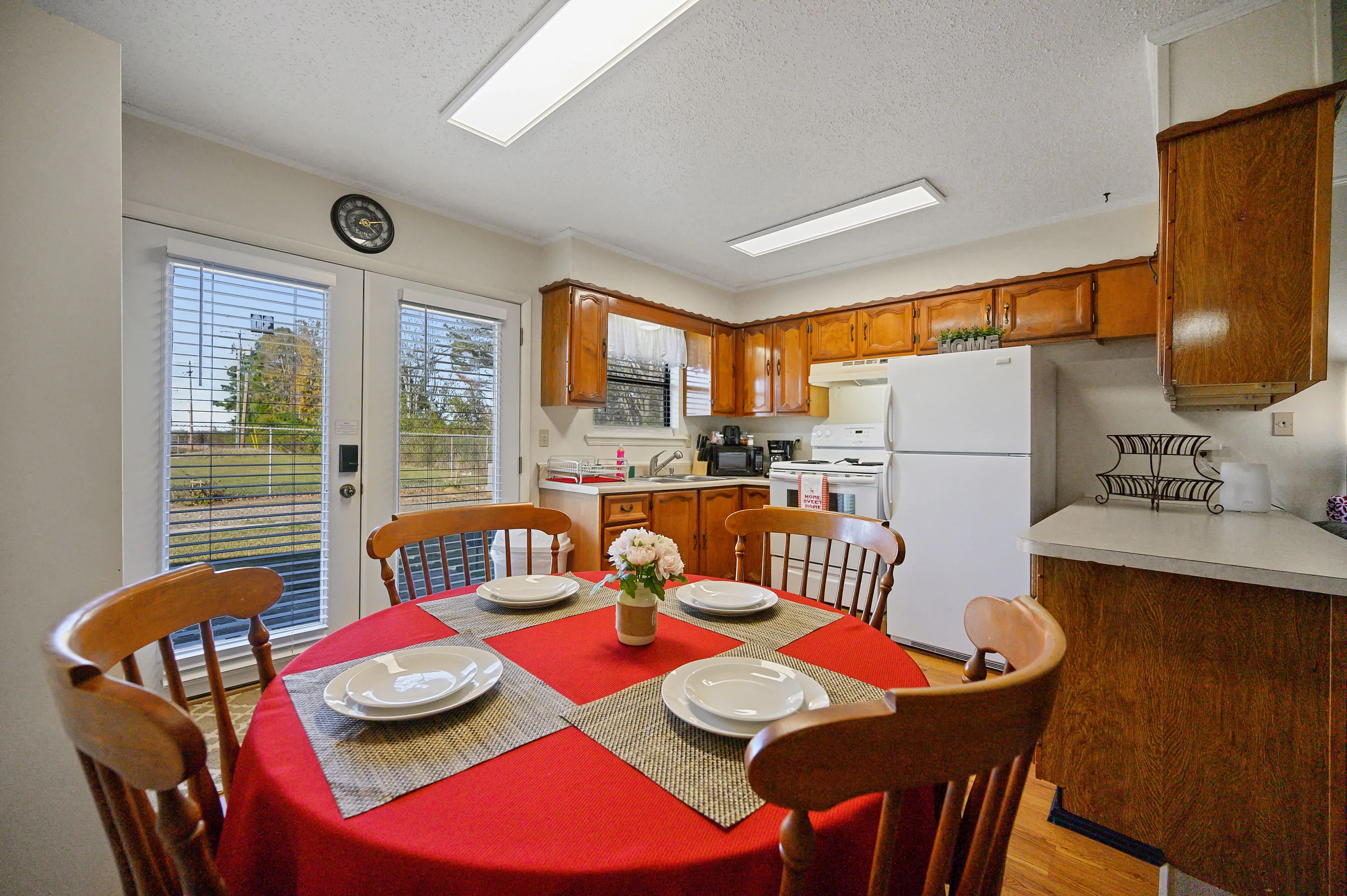 Colonial Lodge Senior Living