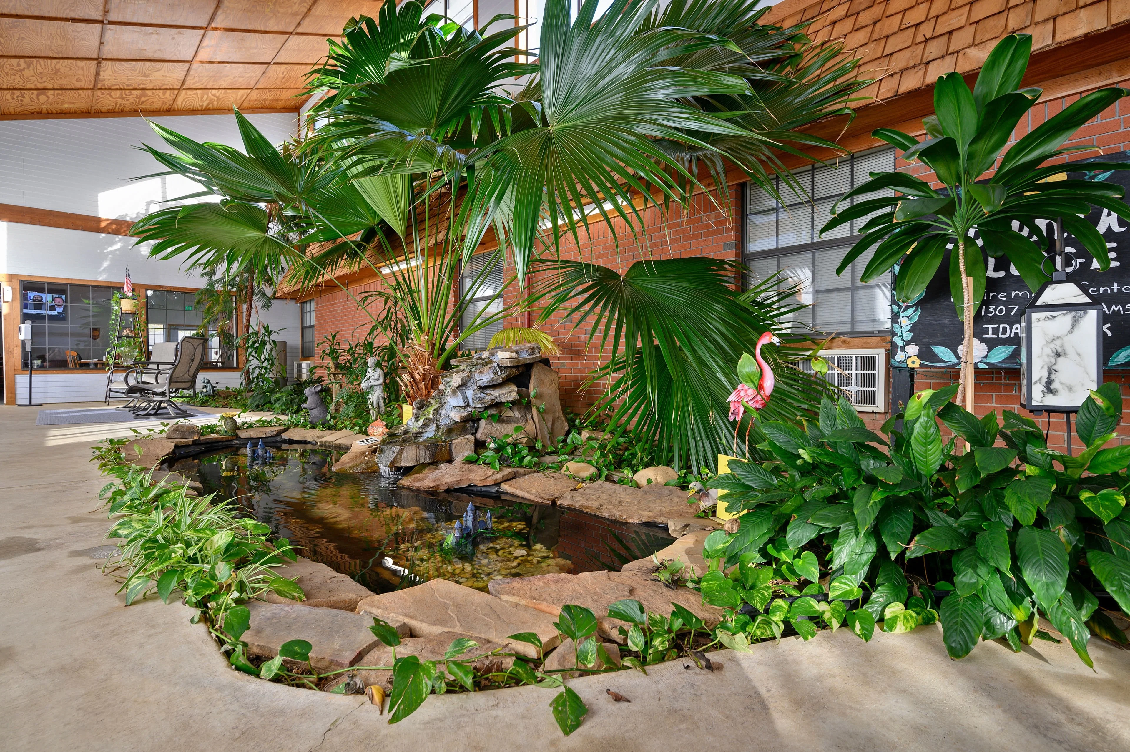 Colonial Lodge Senior Living