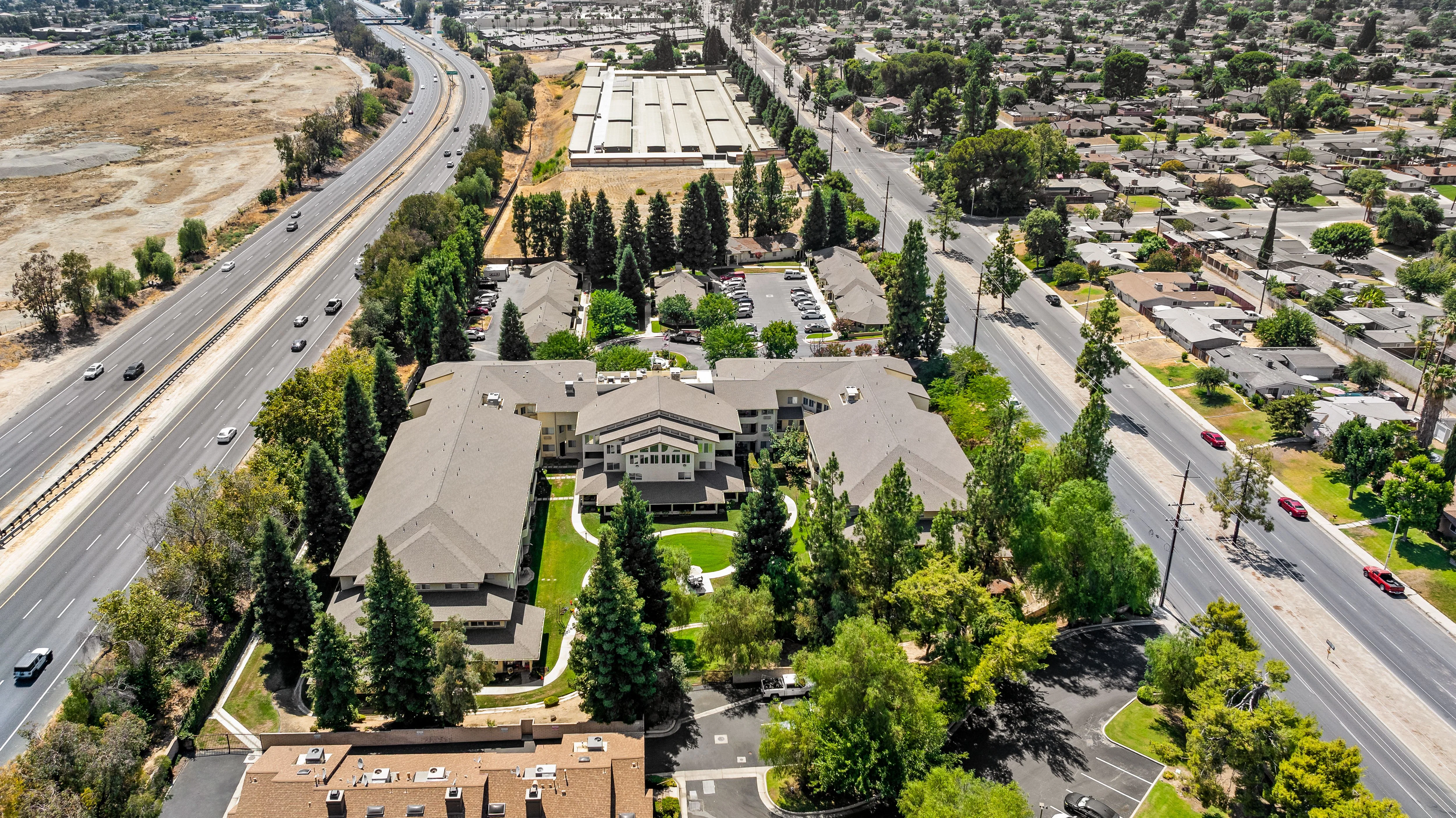 COLUMBUS ESTATES