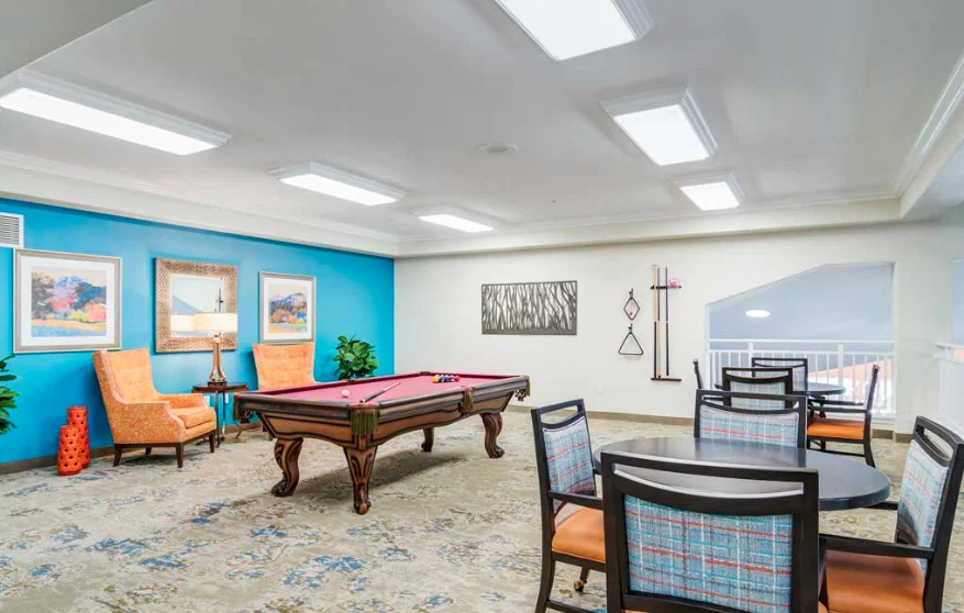 COTTONWOOD ESTATES GRACIOUS RETIREMENT LIVING