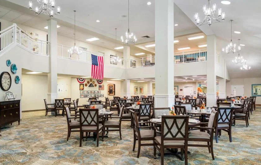COTTONWOOD ESTATES GRACIOUS RETIREMENT LIVING
