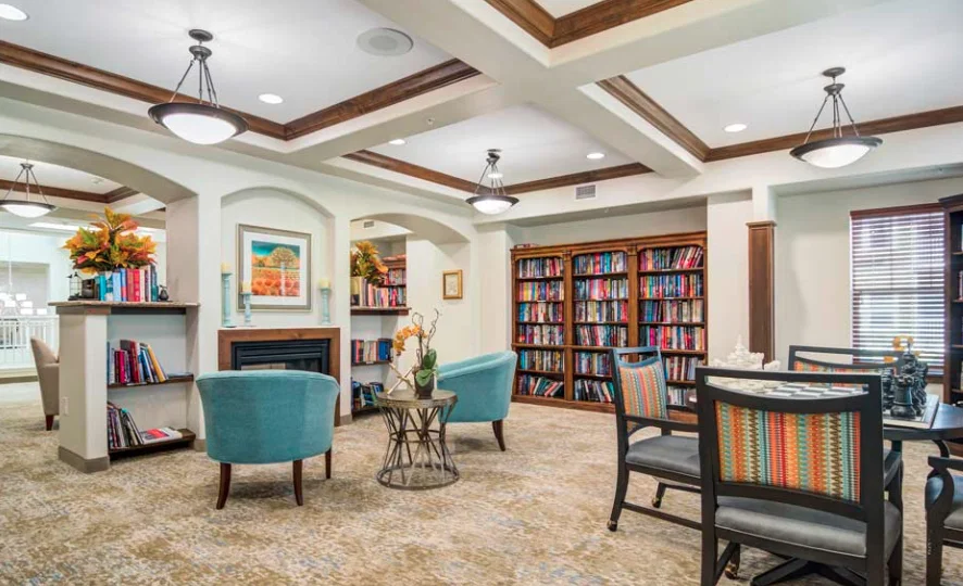 COTTONWOOD ESTATES GRACIOUS RETIREMENT LIVING