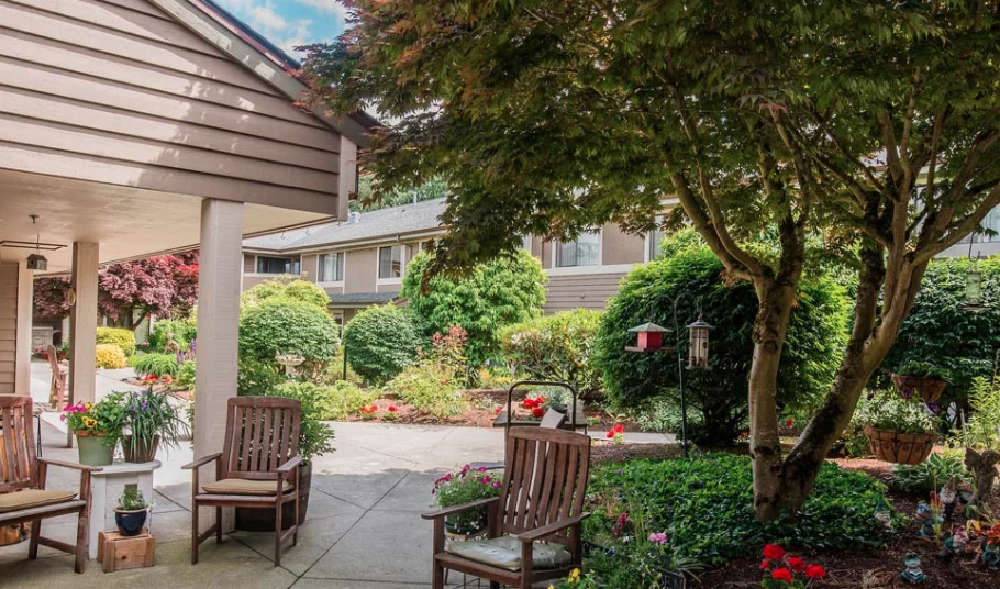 COUNTRY MEADOW VILLAGE