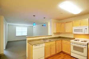 COVENANT VILLAGE APARTMENTS