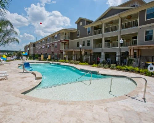 CYPRESS GARDENS APARTMENTS