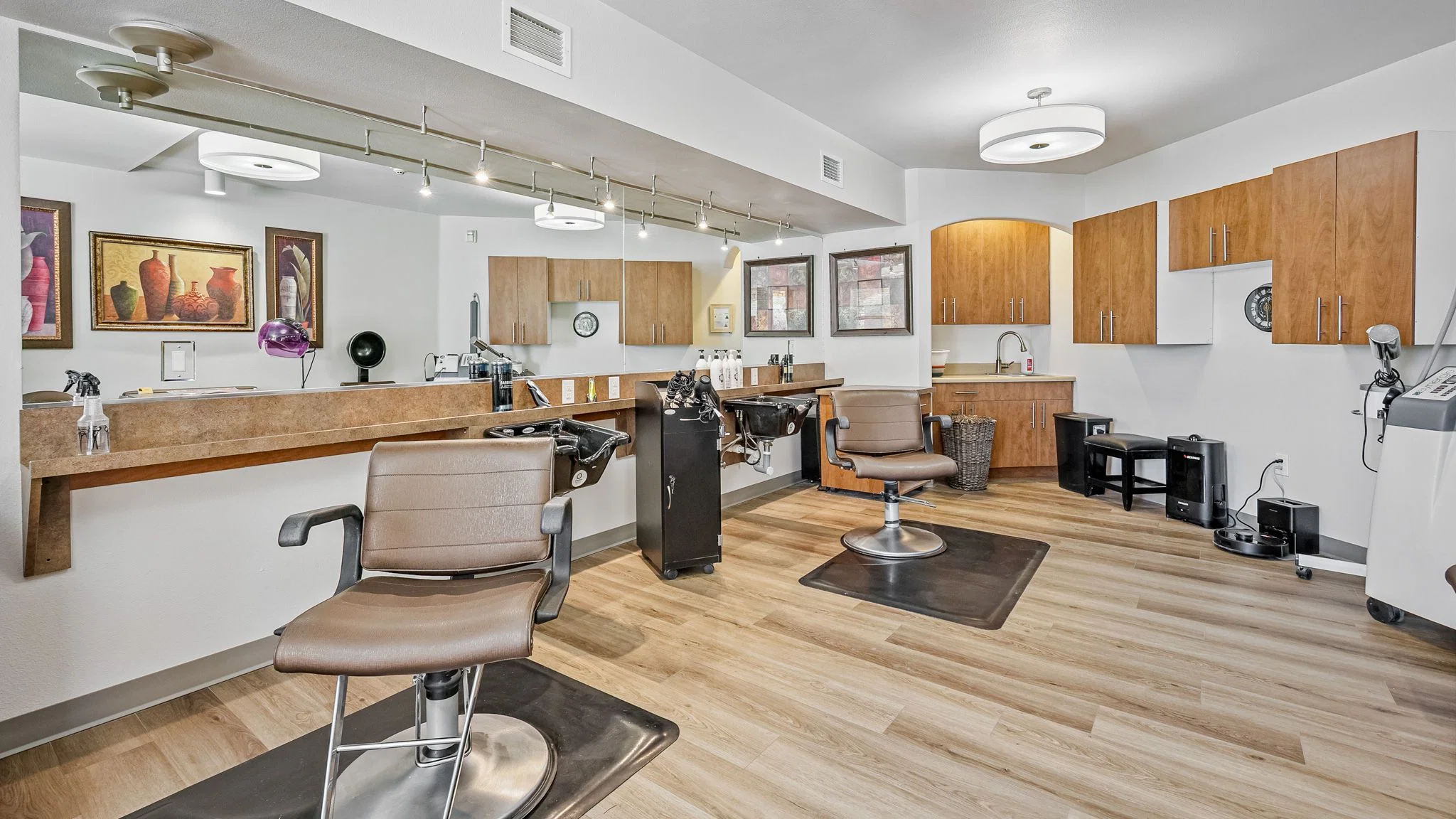 DESERT SPRINGS GRACIOUS RETIREMENT LIVING