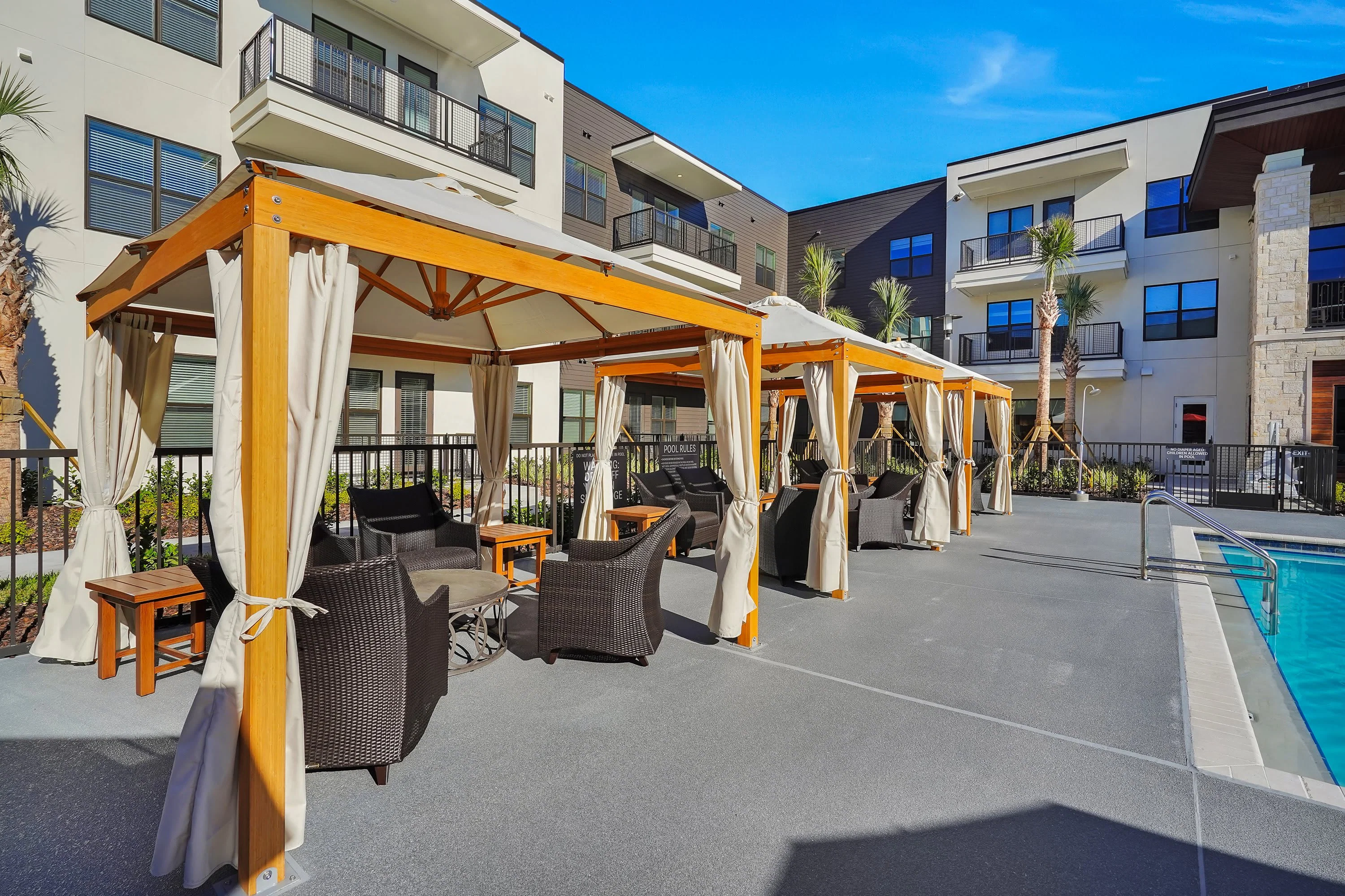 Discovery Village Deerwood Independent Living