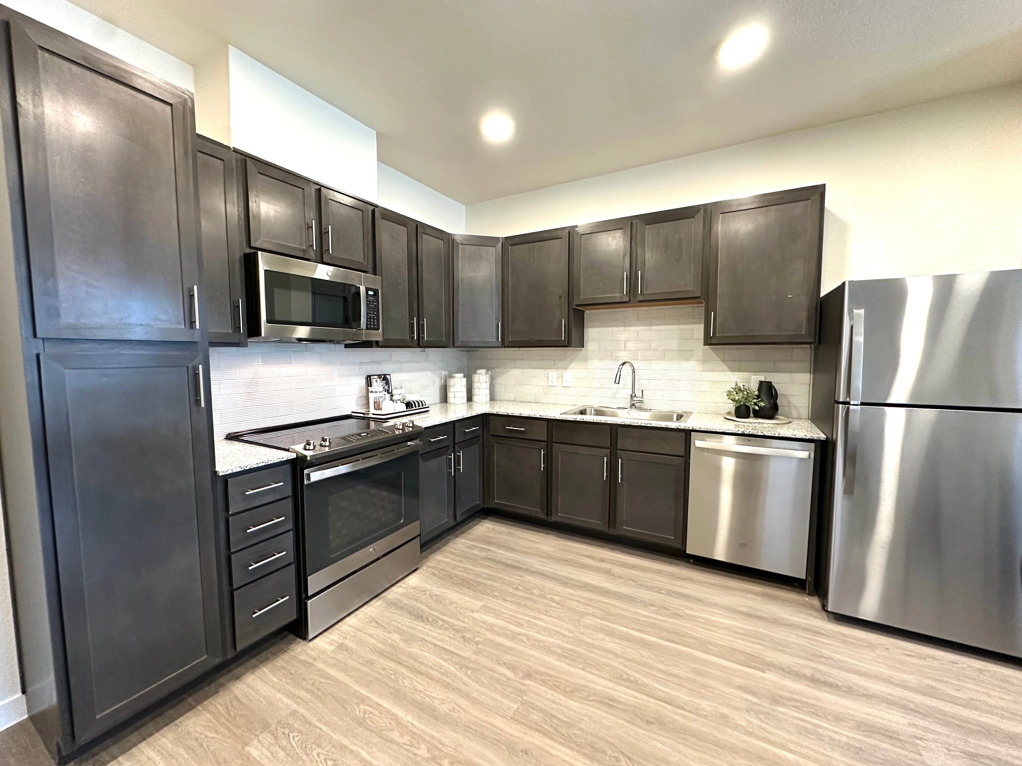 EKOS CITY HEIGHTS