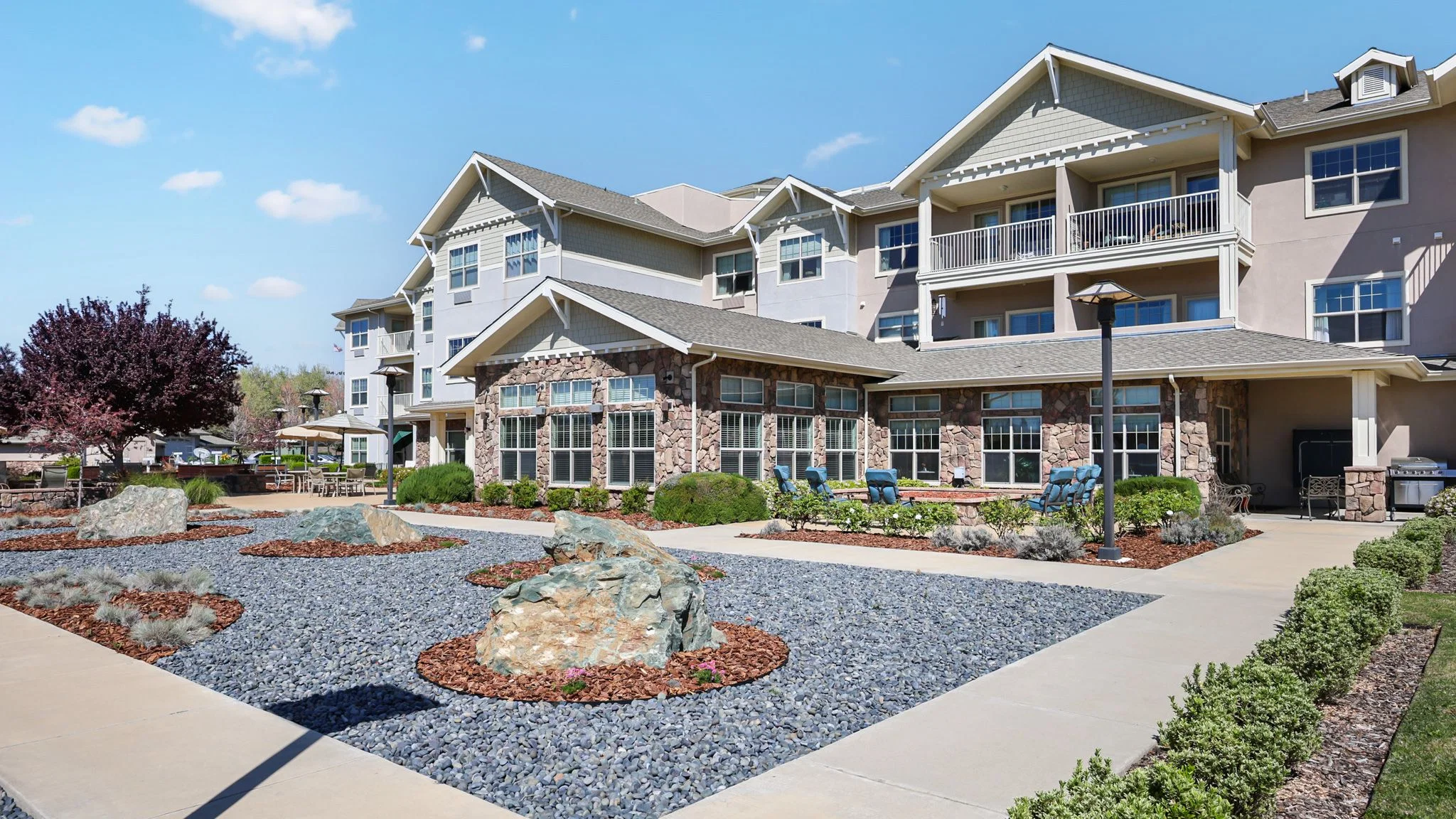 EL DORADO ESTATES GRACIOUS RETIREMENT LIVING