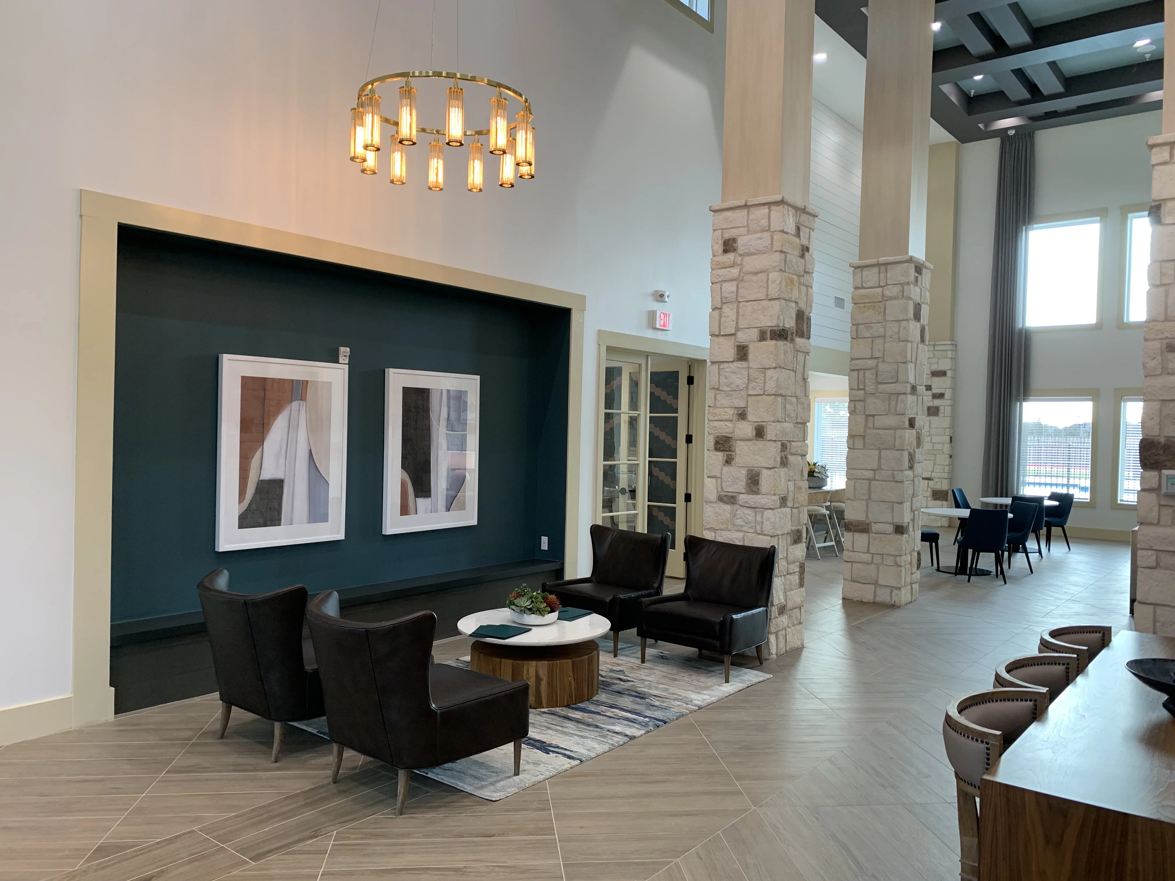 ENCLAVE AT LAKE POINTE