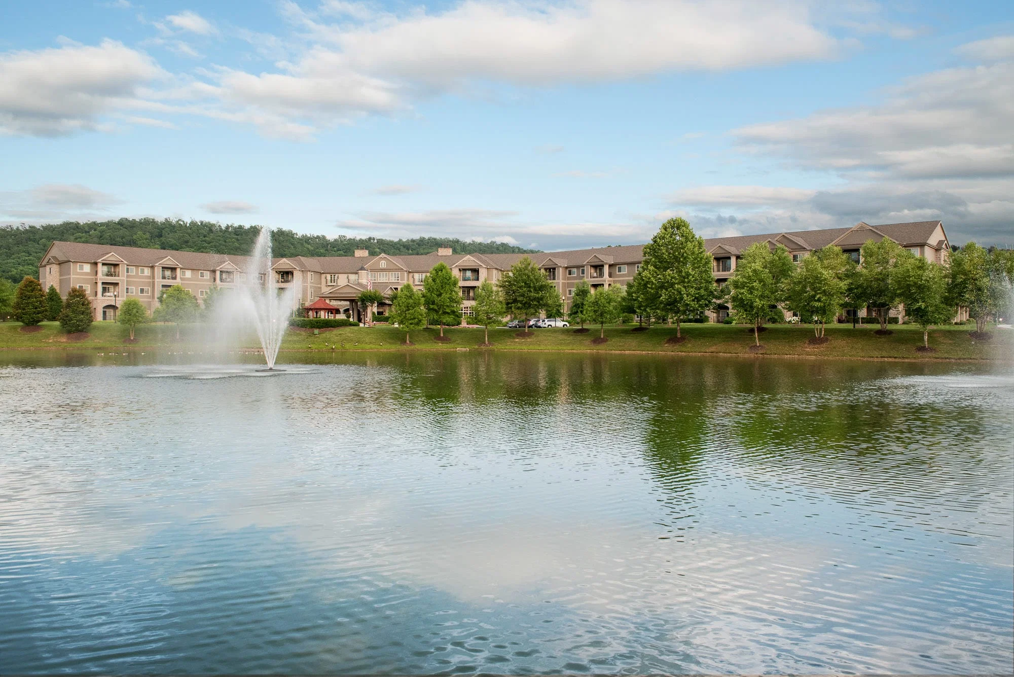 Garden Plaza Of Greenbriar Cove