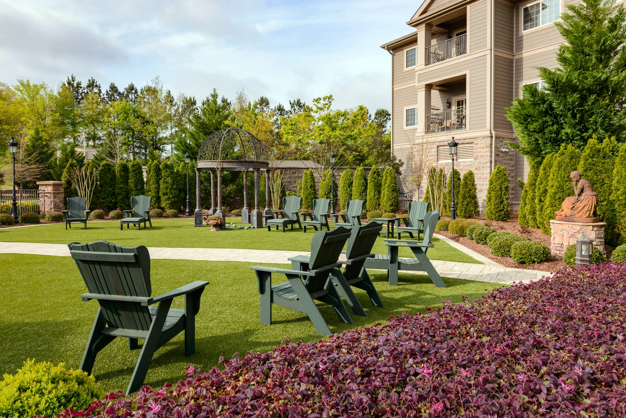 Garden Plaza Of Greenbriar Cove