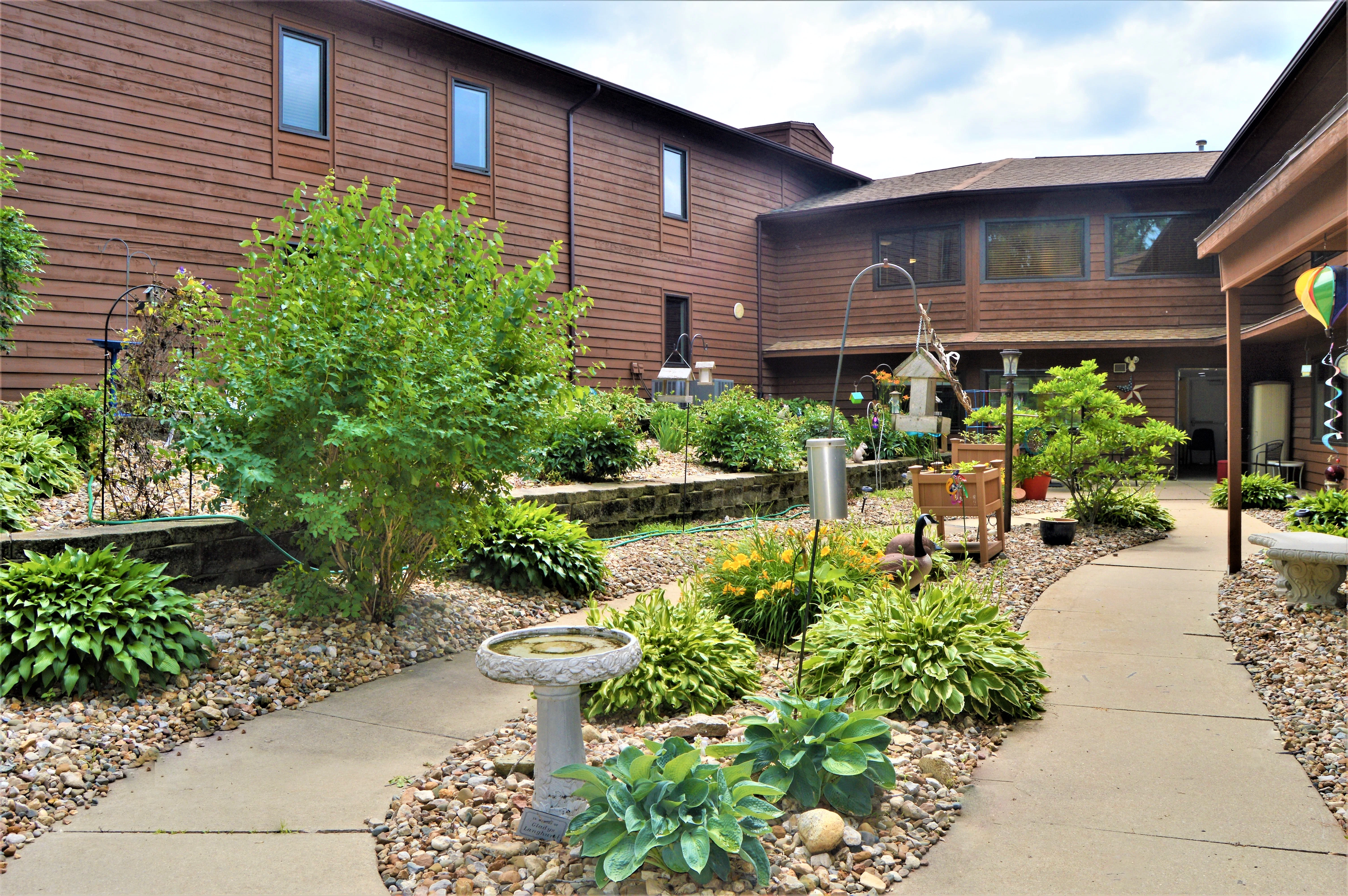 GARNETT PLACE RETIREMENT COMMUNITY