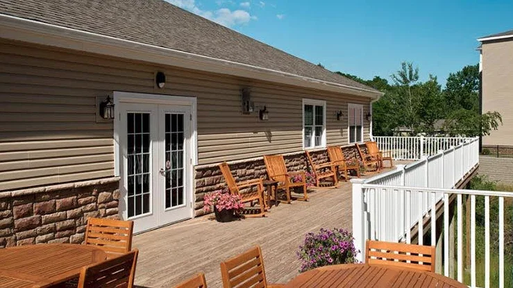 GLENMONT ABBEY VILLAGE