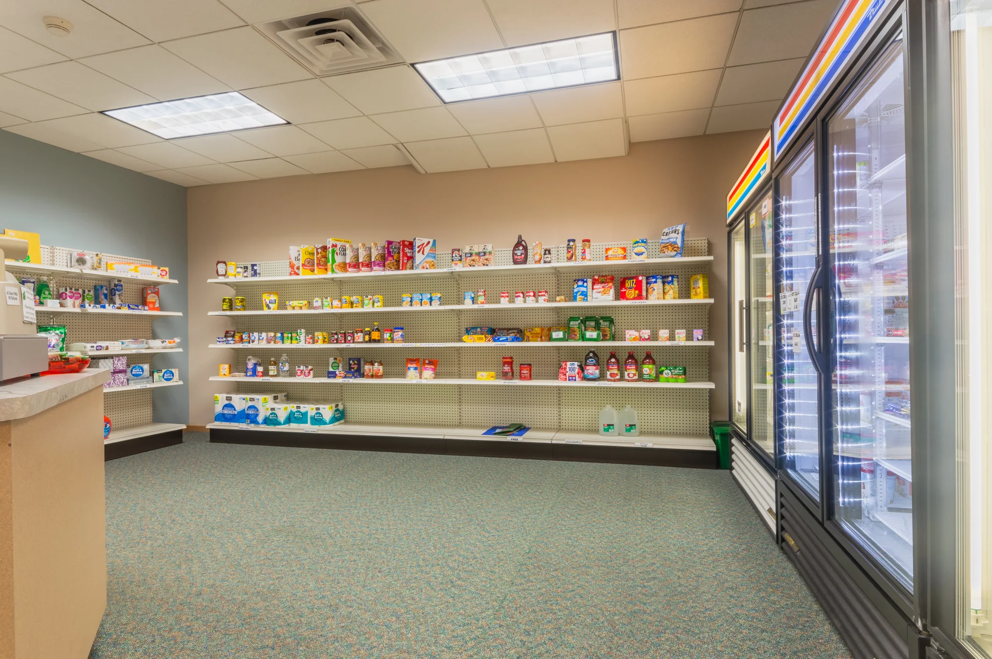 Gramercy Park Cooperative at Lake Shore Drive