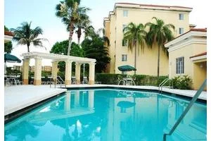 HERON POINTE APARTMENTS