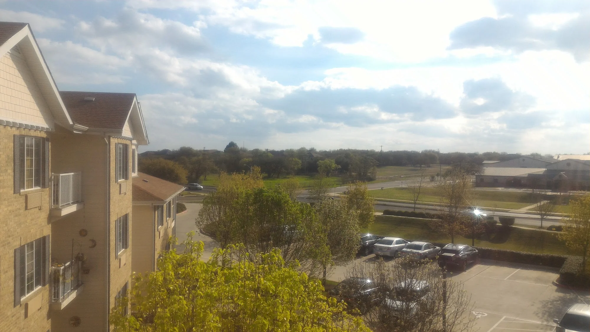 Highland Estates - Sky Active Living