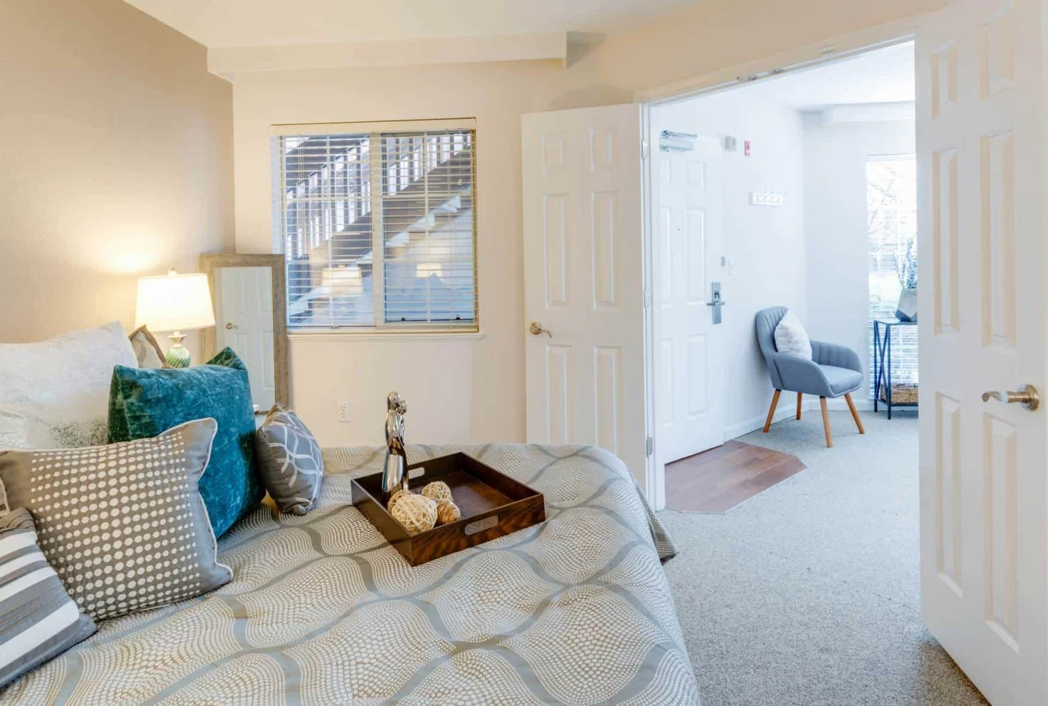 HILLSIDE SENIOR LIVING