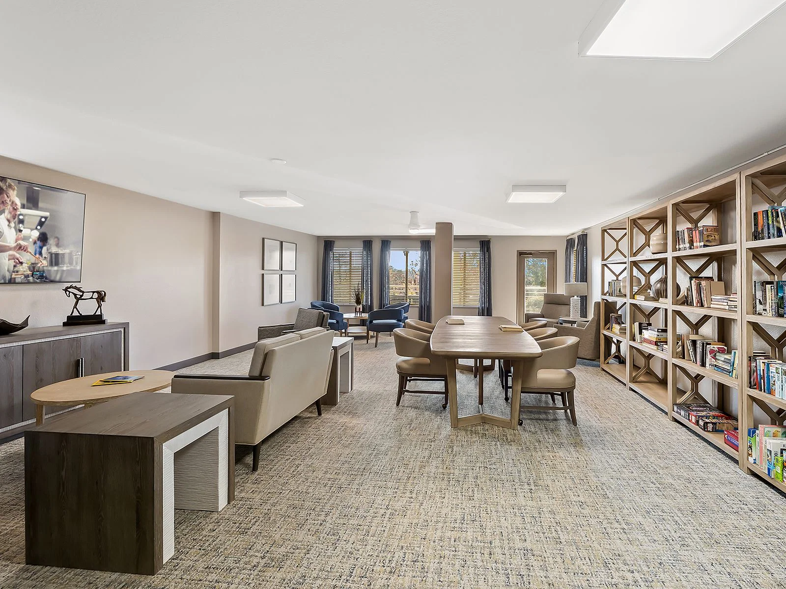 HOLIDAY ANDOVER PLACE