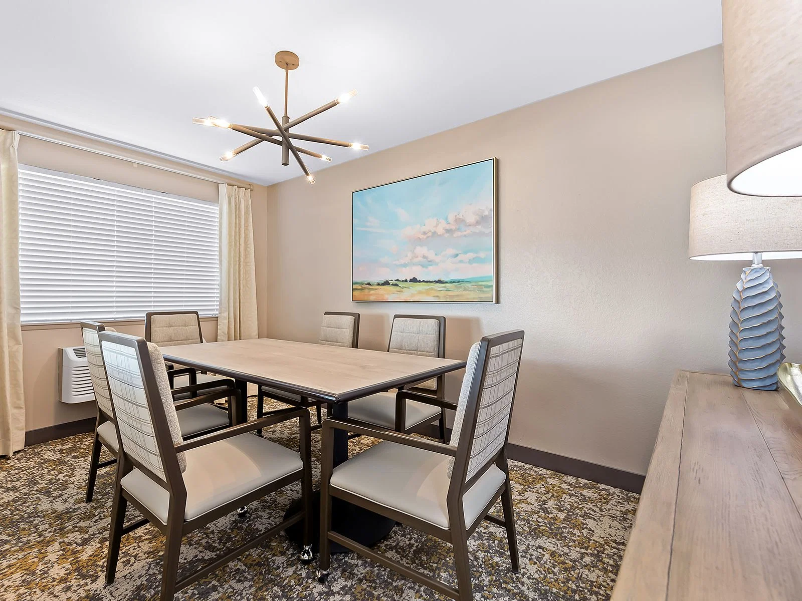 HOLIDAY ANDOVER PLACE