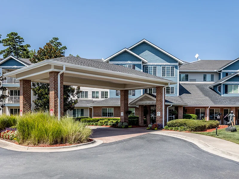 Holiday Cedar Ridge - Independent Living photo