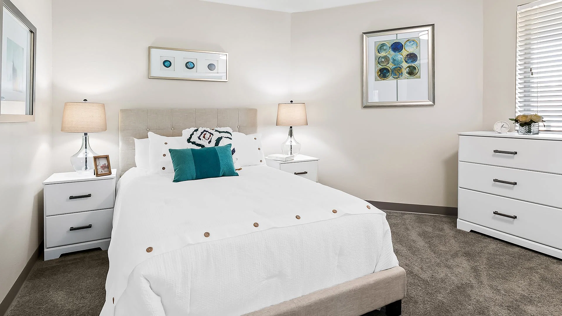 Holiday Andover Place