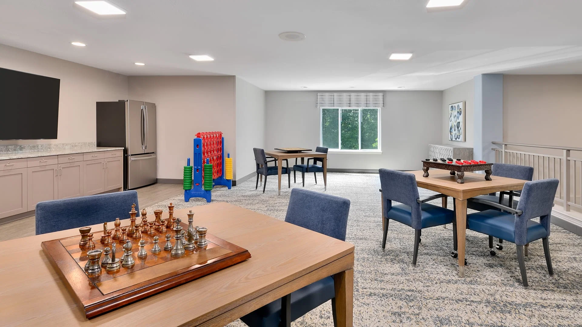 Holiday Maple Suites