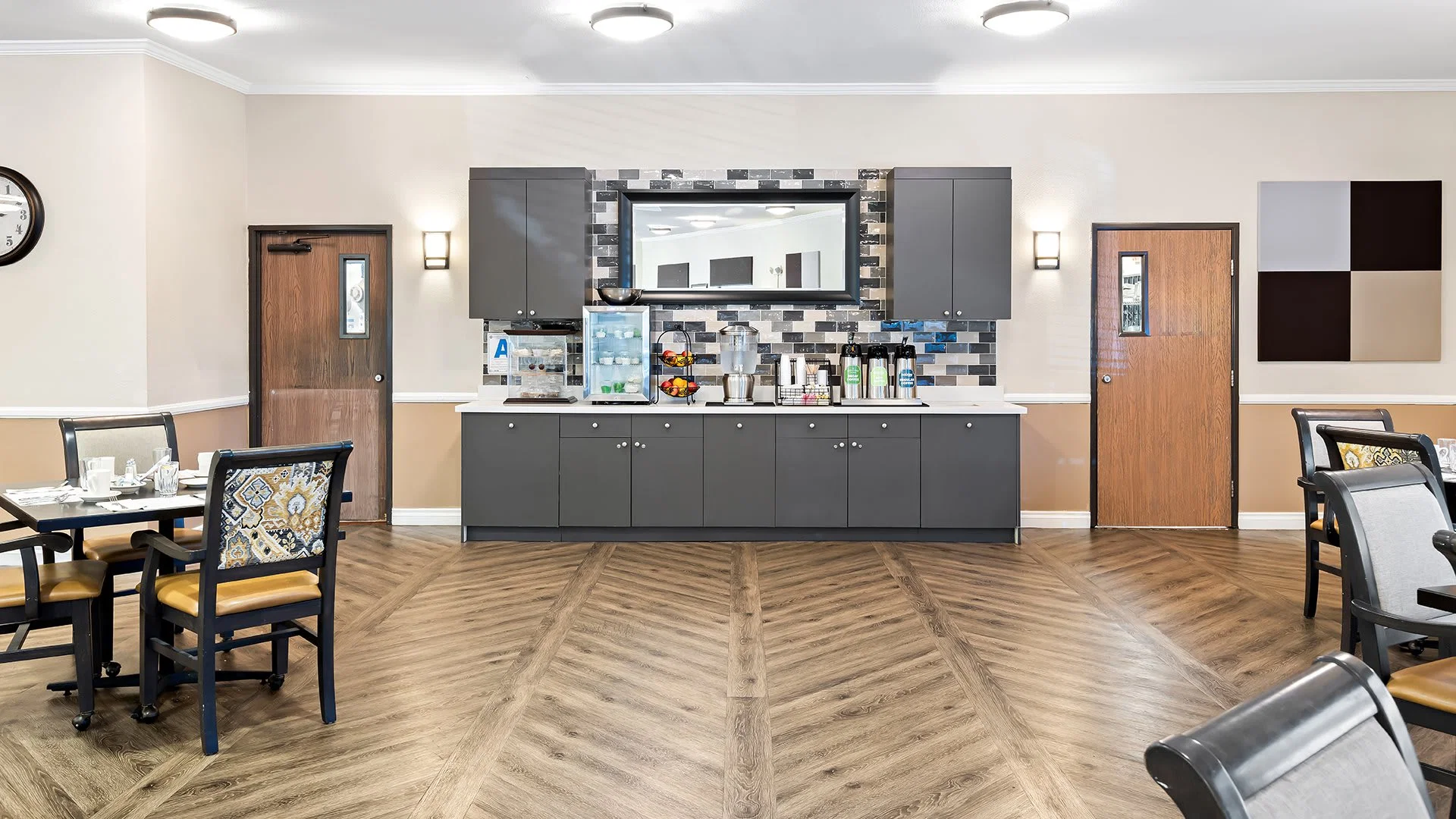 Holiday Springs of Escondido - Independent Living photo