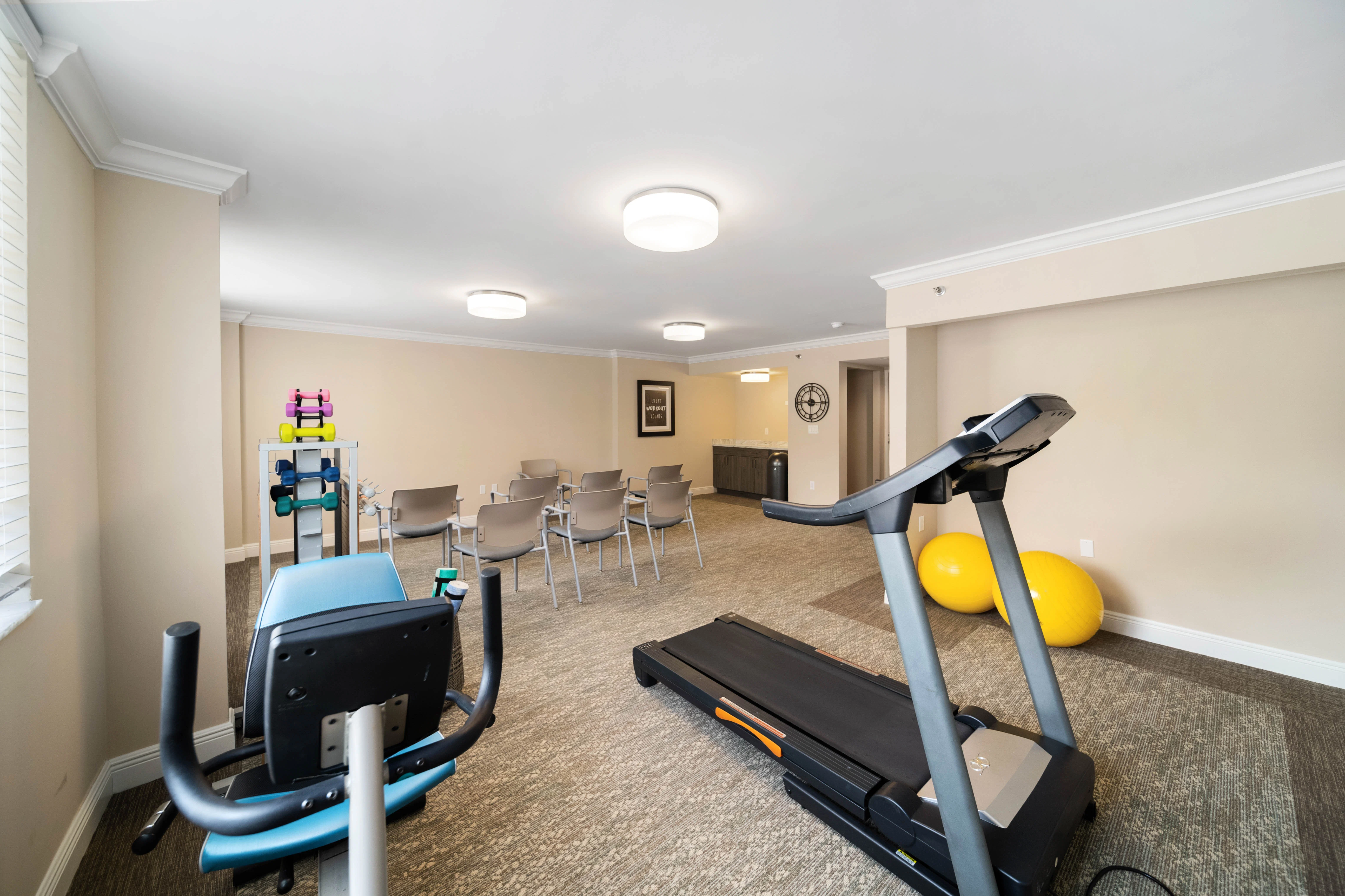 IMPERIAL CLUB INDEPENDENT LIVING