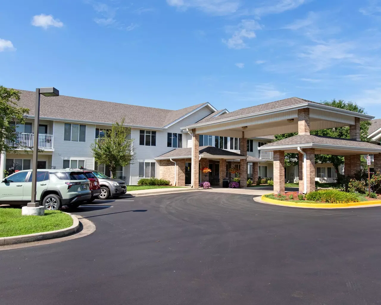 INDEPENDENCE VILLAGE OF COLUMBUS