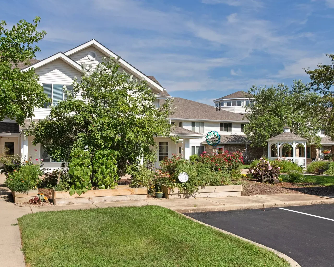 INDEPENDENCE VILLAGE OF COLUMBUS