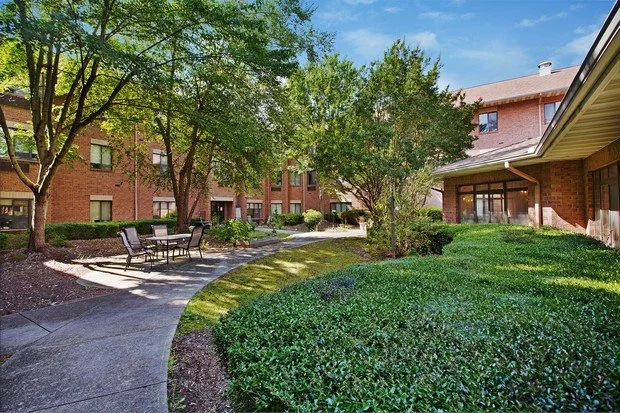 INDEPENDENCE VILLAGE OF OLDE RALEIGH SKY ACTIVE LIVING