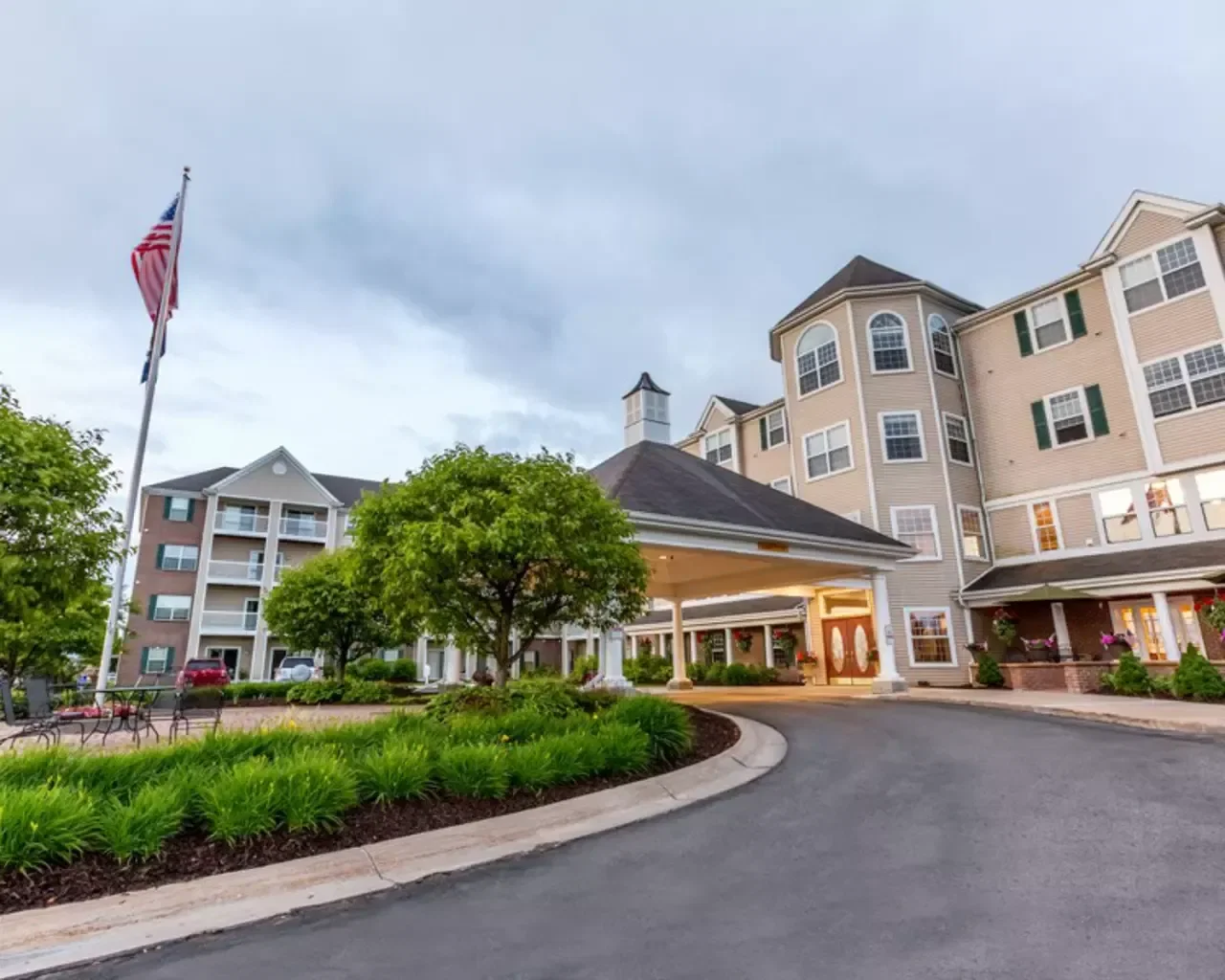 INDEPENDENCE VILLAGE OF PETOSKEY