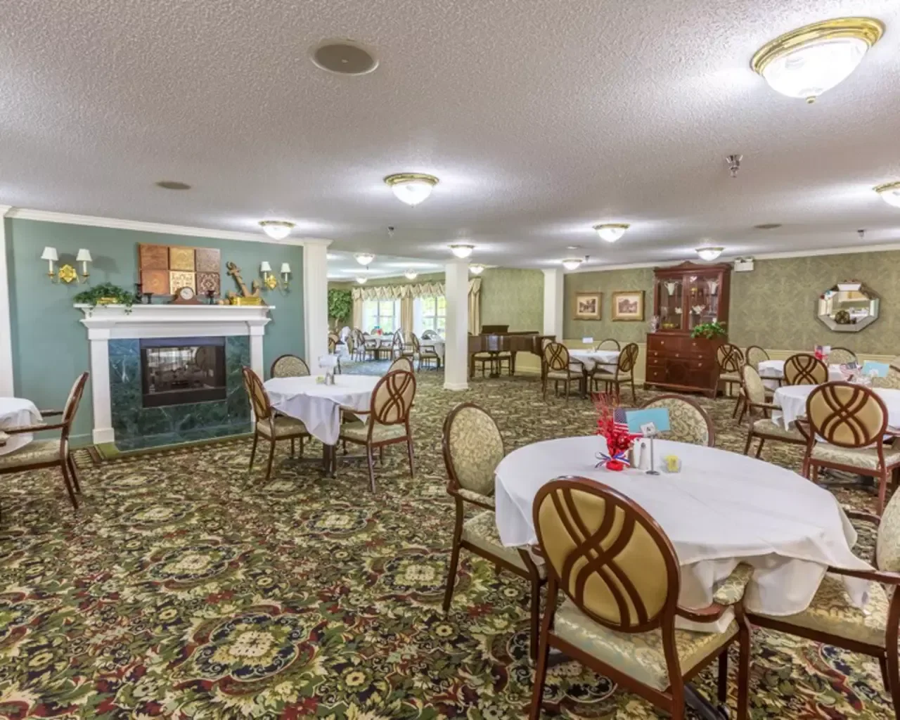 INDEPENDENCE VILLAGE OF PETOSKEY