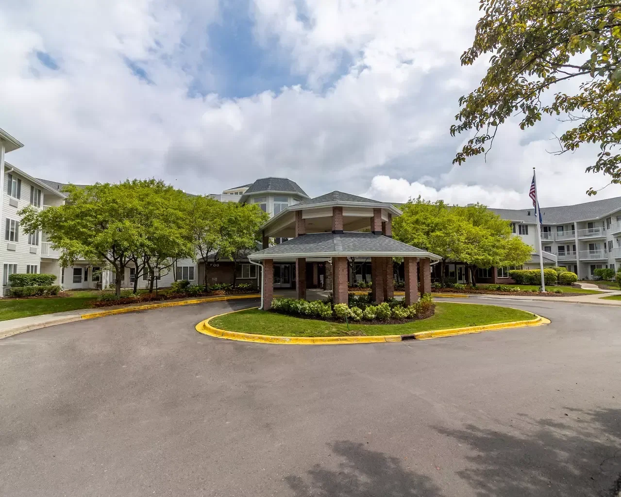 INDEPENDENCE VILLAGE OF WATERFORD