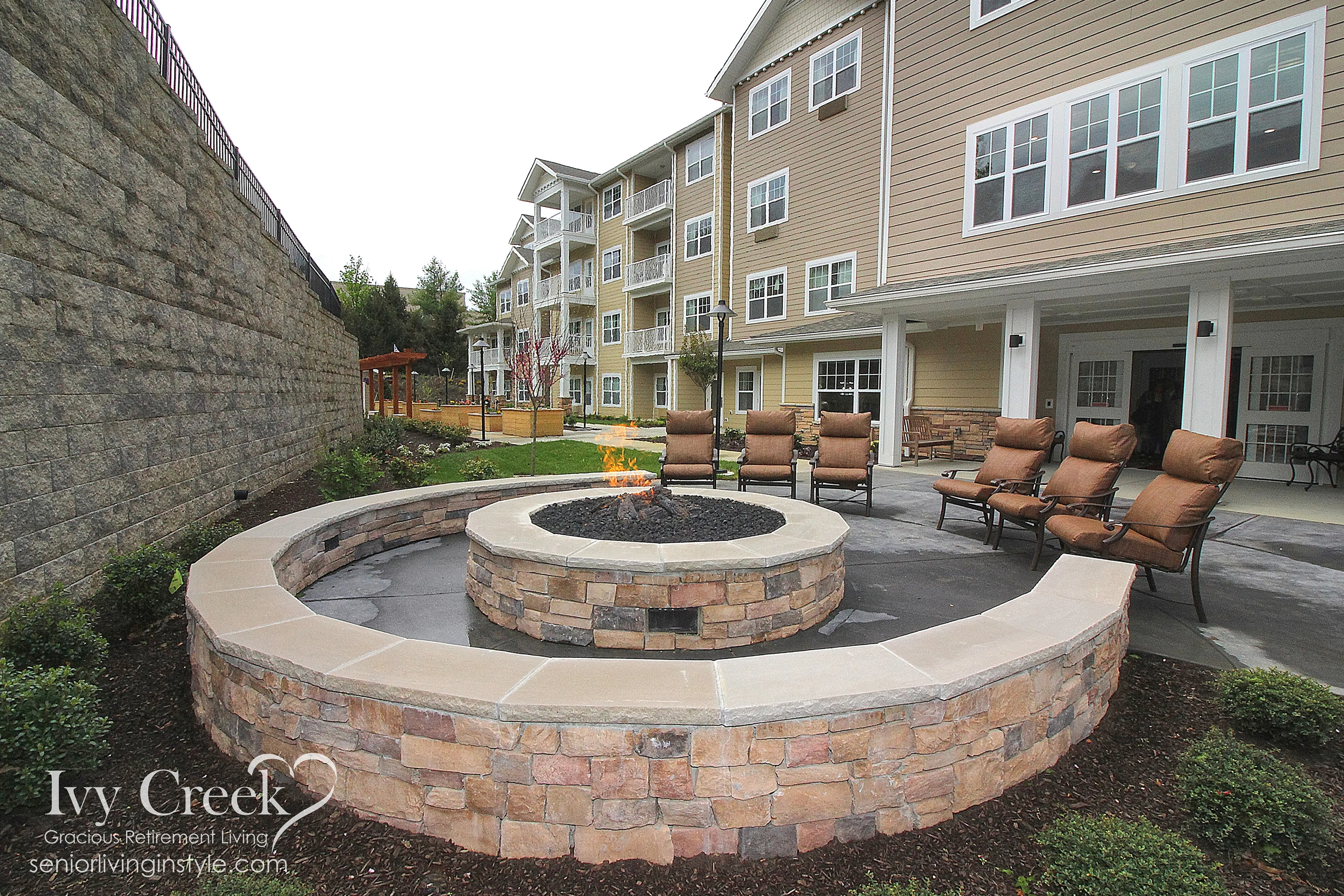 IVY CREEK GRACIOUS RETIREMENT