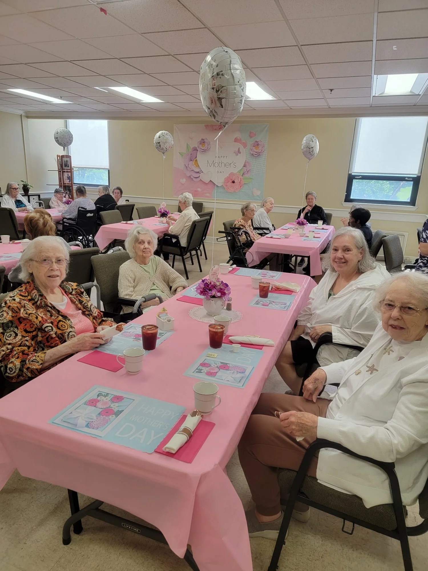Ivy Knoll Senior Living Community