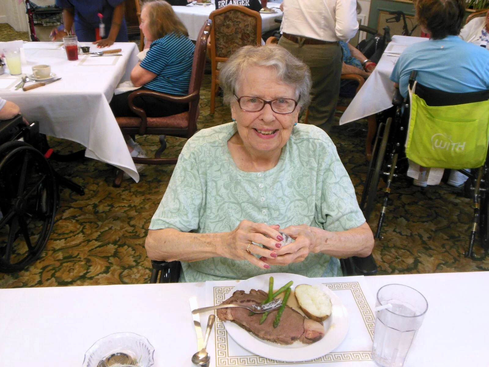 Ivy Knoll Senior Living Community