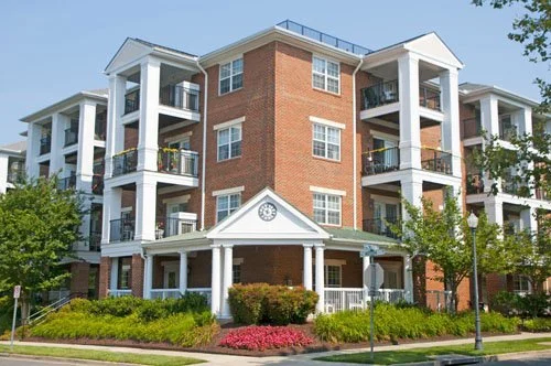 KENTLANDS MANOR