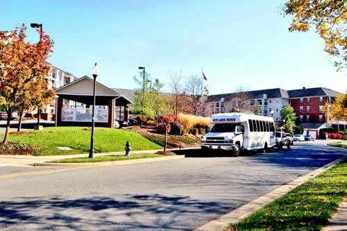 KENTLANDS MANOR