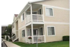 LAKESIDE VILLAGE APARTMENTS
